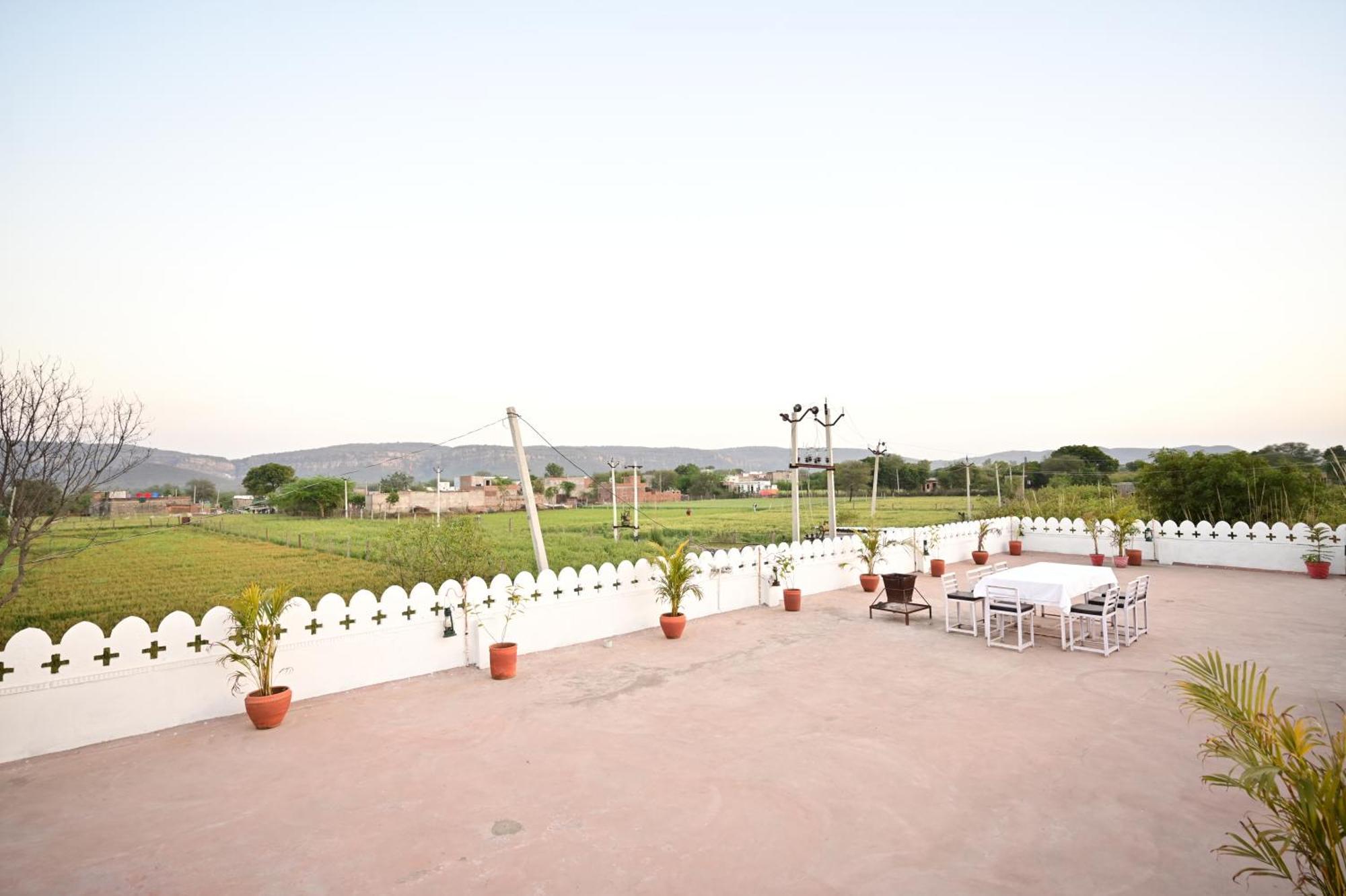 The Castle Crown - Hem Vilas Resort Ranthambhore Sawai Madhopur Eksteriør billede